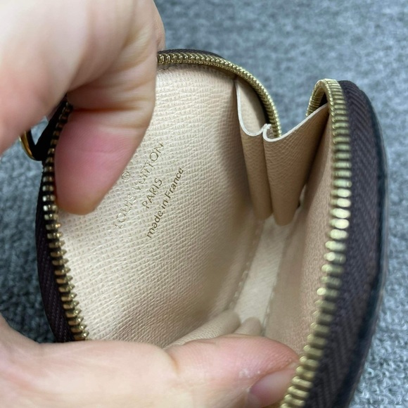 SOLD!!๐ Louis Vuitton Multi Pochette accessories ๐ - Picture 11 of 12